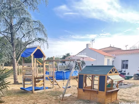 maison 5 pièces 104 m²