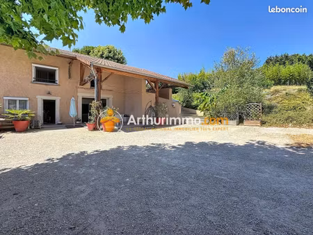 maison 5 pièces 157 m²