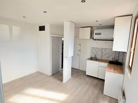 2 pièces 25m2  saint maur des fossés 94100  quartie adamville