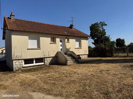 maison à louer sur commune de biard