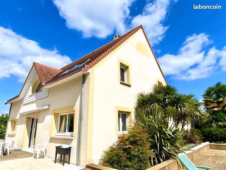 belle maison d’architecte 232 m²
