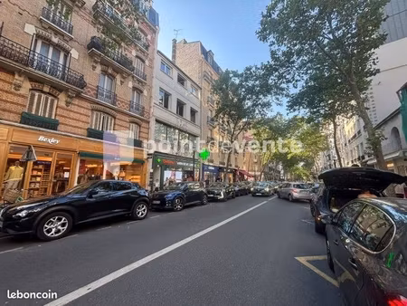 commerce beauté/coiffure 50 m²
