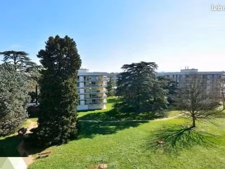 loue t4 au calme plateau de saint rambert 69009