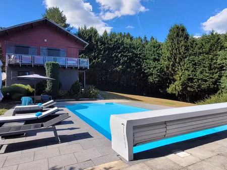 chalet 4 pièces 135 m²