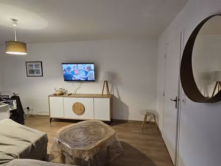 appartement 3 pièces recent libre d'octobre à mai