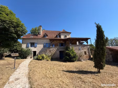 maison 5 pièces 174 m²