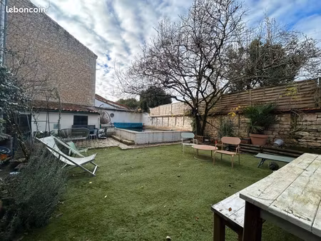 location maison centre-ville piscine