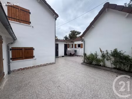 immeuble 158 m² argenteuil