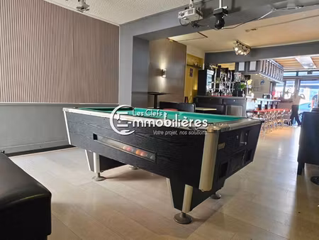 bar  local commercial  restaurant 101 m² louhans