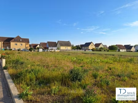 terrain 439 m² houssen