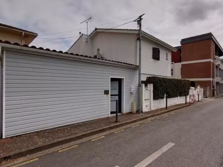 local 37 m²