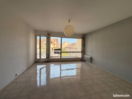 appartement 3 pièces 50 m²