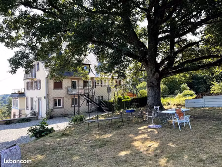maison 8 pièces 197 m²