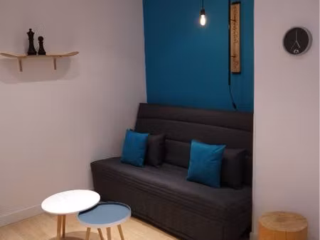 studio meublé à 2 pas du vieux port