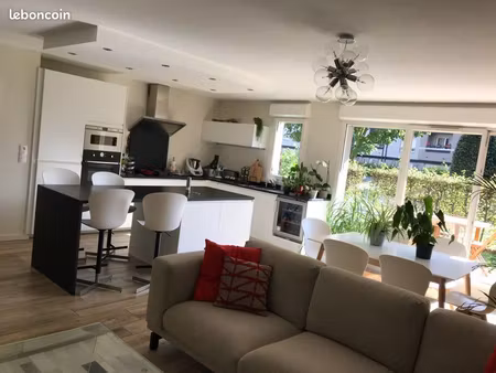 location beau t3 bien situé vieux-lille