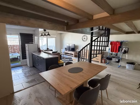 exclusivité – superbe duplex esprit loft meublé 93 m² – terrasse & parking privatif souter