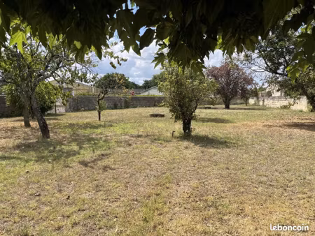 terrain 820 m² cissac medoc