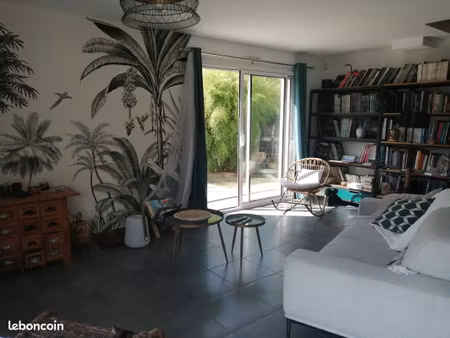 chambre spacieuse pour étudiant à louer