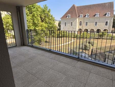 appartement 4 pièces 81 m²