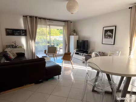 résidence de standing-vaste appartement 3p lumineux de 78 m² avec grande terrasse d’angle 