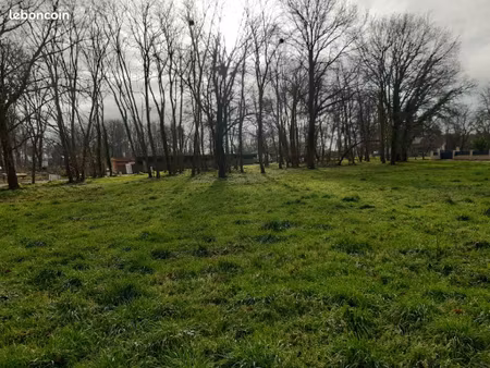 terrain 1 000 m² grayan et l hopital