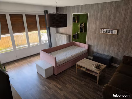 spacieux t4 de 106 m² à pied du centre-ville