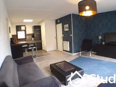 chambre 1 pièce 9 m²