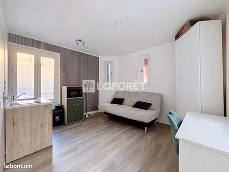 studio 1 pièce 15 m²