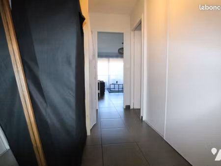 studio 1 pièce 31 m²