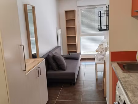 ? bel appartement proche fac– prêt à vivre