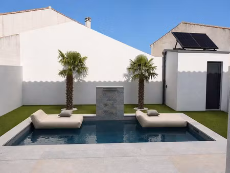 pia – villa contemporaine haut de gamme avec piscine et garage ⭐