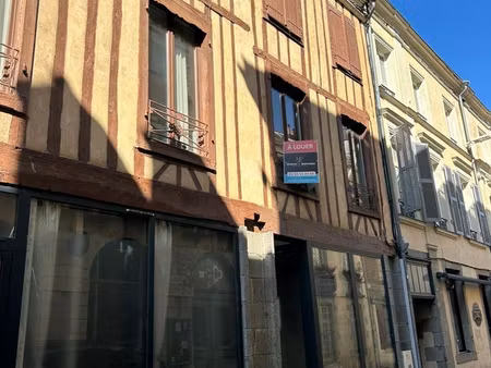 studio a vendre