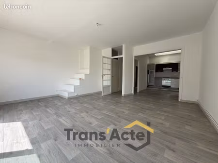 appartement t3 - balcon - proche gare d'arras