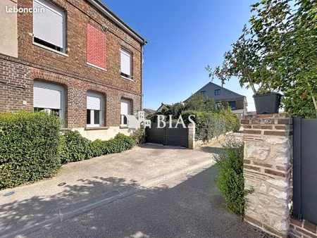 maison de ville 5 pièces 90 m²
