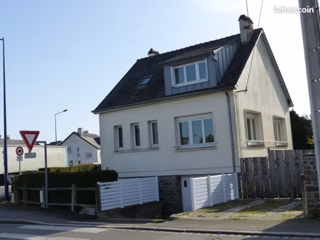 maison mayenne ville