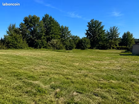 terrain à vendre – saint-julien-l'ars (86800)