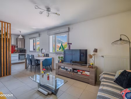 appartement 2 pièces 44 m²