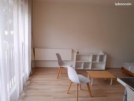 studio meublé