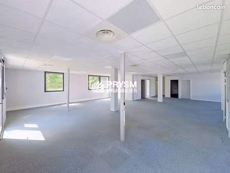 bureaux 200 m² chartres-de-bretagne