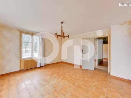 maison 4 pièces 74 m²