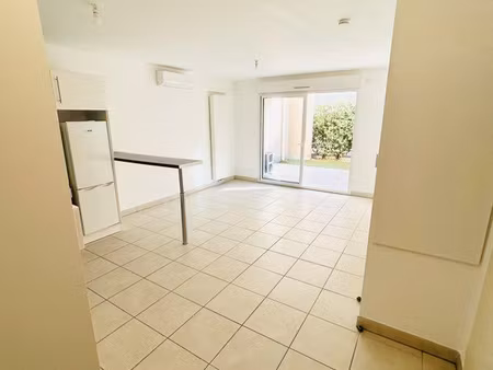 joli appartement récent t2 + garage en option