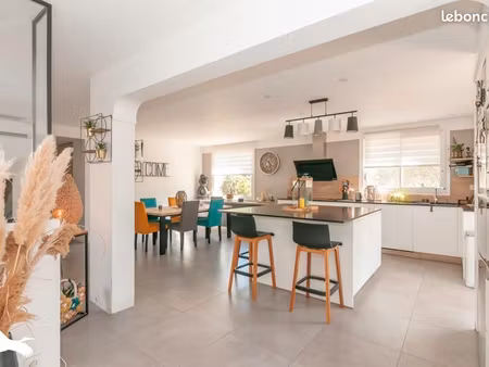 villa 4 pièces 116 m²
