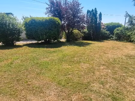terrain 900 m² montluel