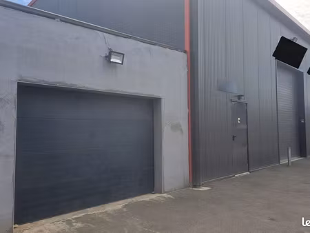 location hangar de stockage