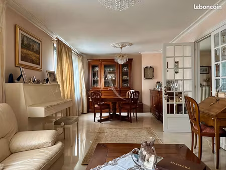 maison 5 pièces 170 m²