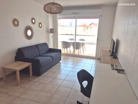 anglet - t2 de 48 m² avec garage et terrasse