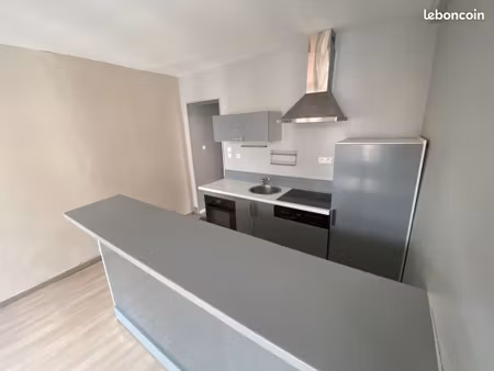 idéalement situé – t2 lumineux de 39 m² au cœur d'arras