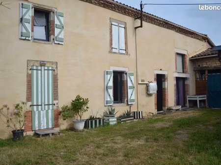 maison corp de ferme avec terrain