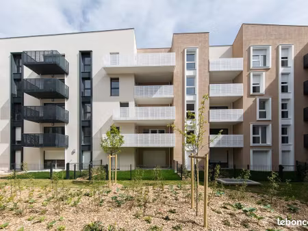 appartement 3 pièces 63 m²
