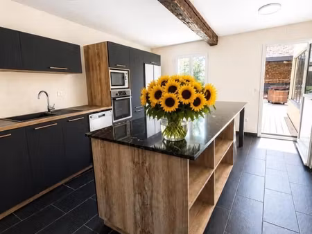 maison 4 pièces 160 m²
